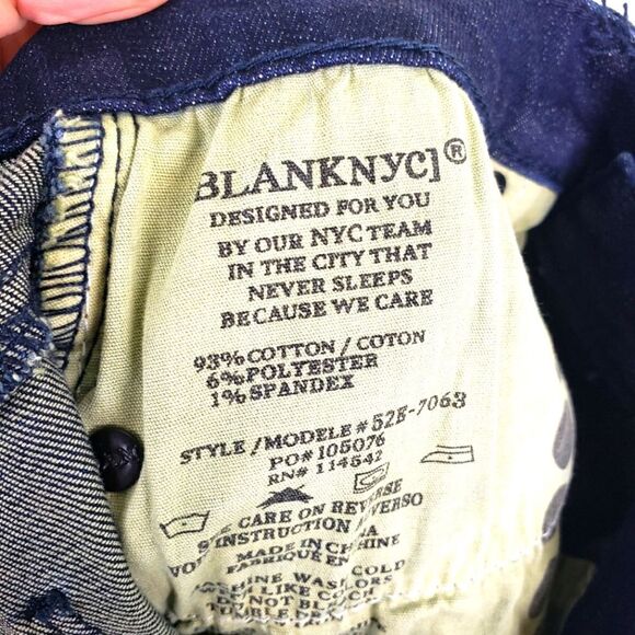 Women's BlankNYC NWT Denim Stretchy Pencil Skirt Waist Size 26/XS/Small - Picture 12 of 13